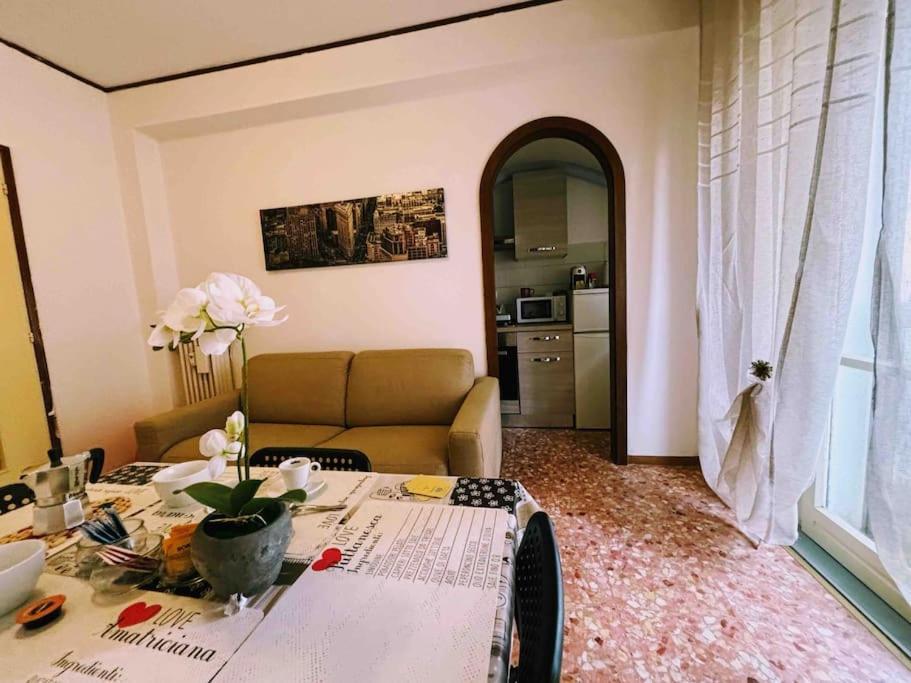 Appartamento Netflix - Wi-Fi - “Fiume 19” - Trieste Esterno foto